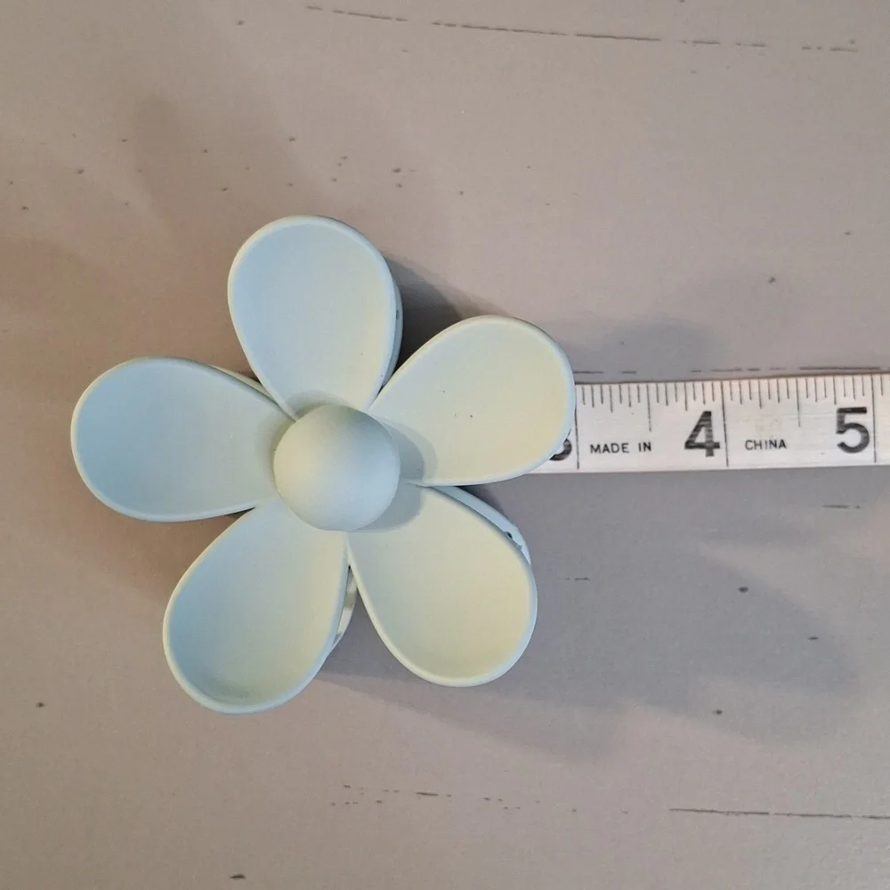 Flower Hair Clip